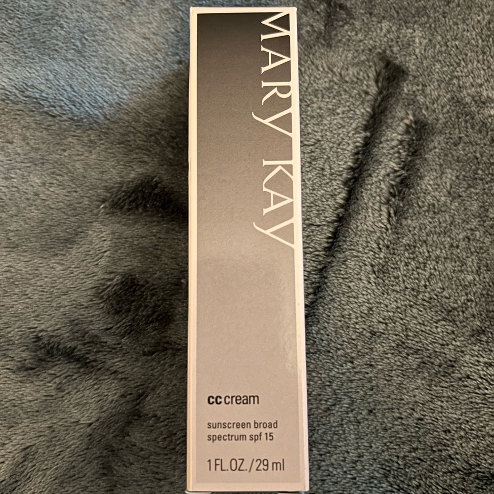 FINAL PRICE-Very Deep Mary Kay® CC Cream Sunscreen Broad Spectrum SPF 15*